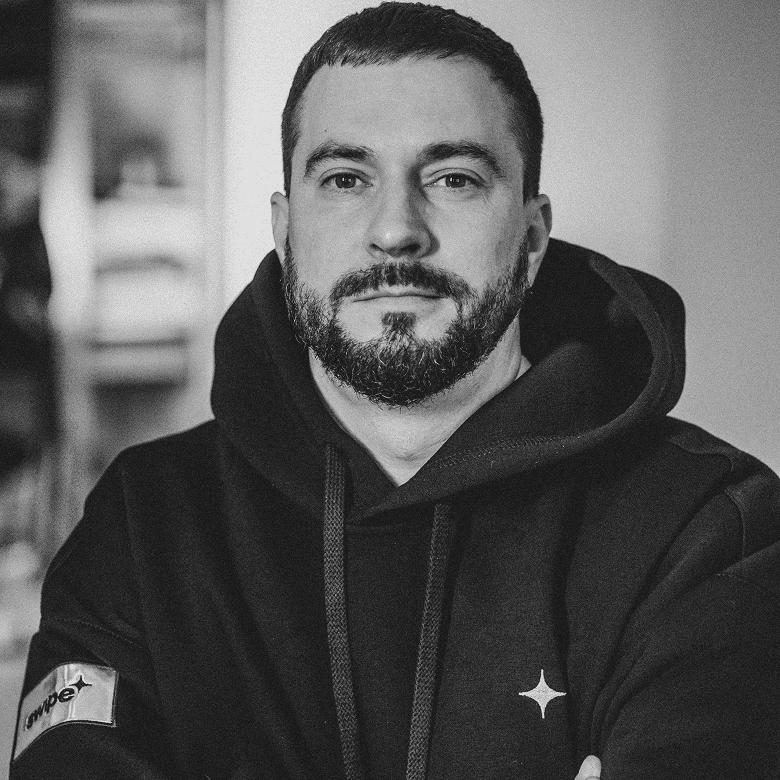 Кирилл Лёхин